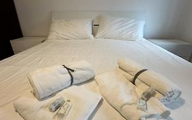 Affittacamere Torino - Private Rooms - H24 Self Check-In